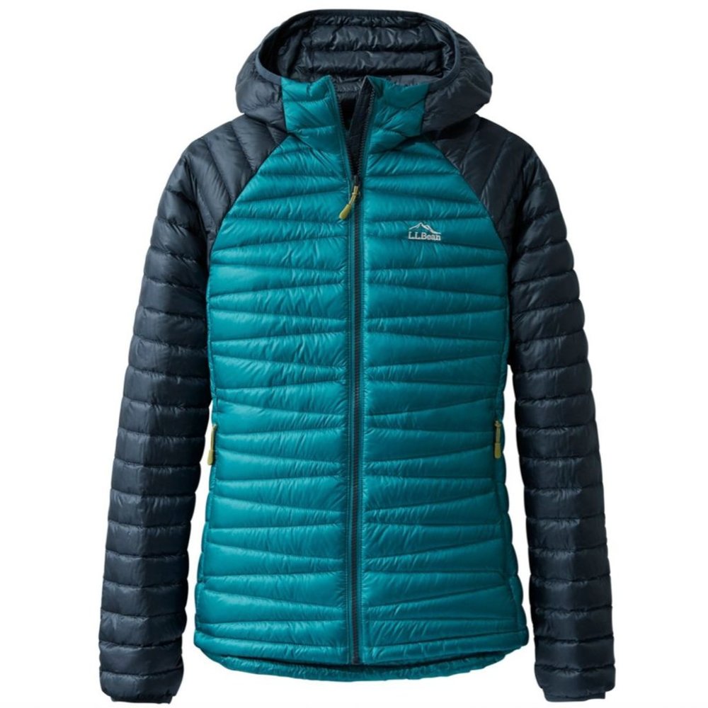 L.L. Bean Women's Ultralight 850 Down Hooded Jacket, Petite M, Navy